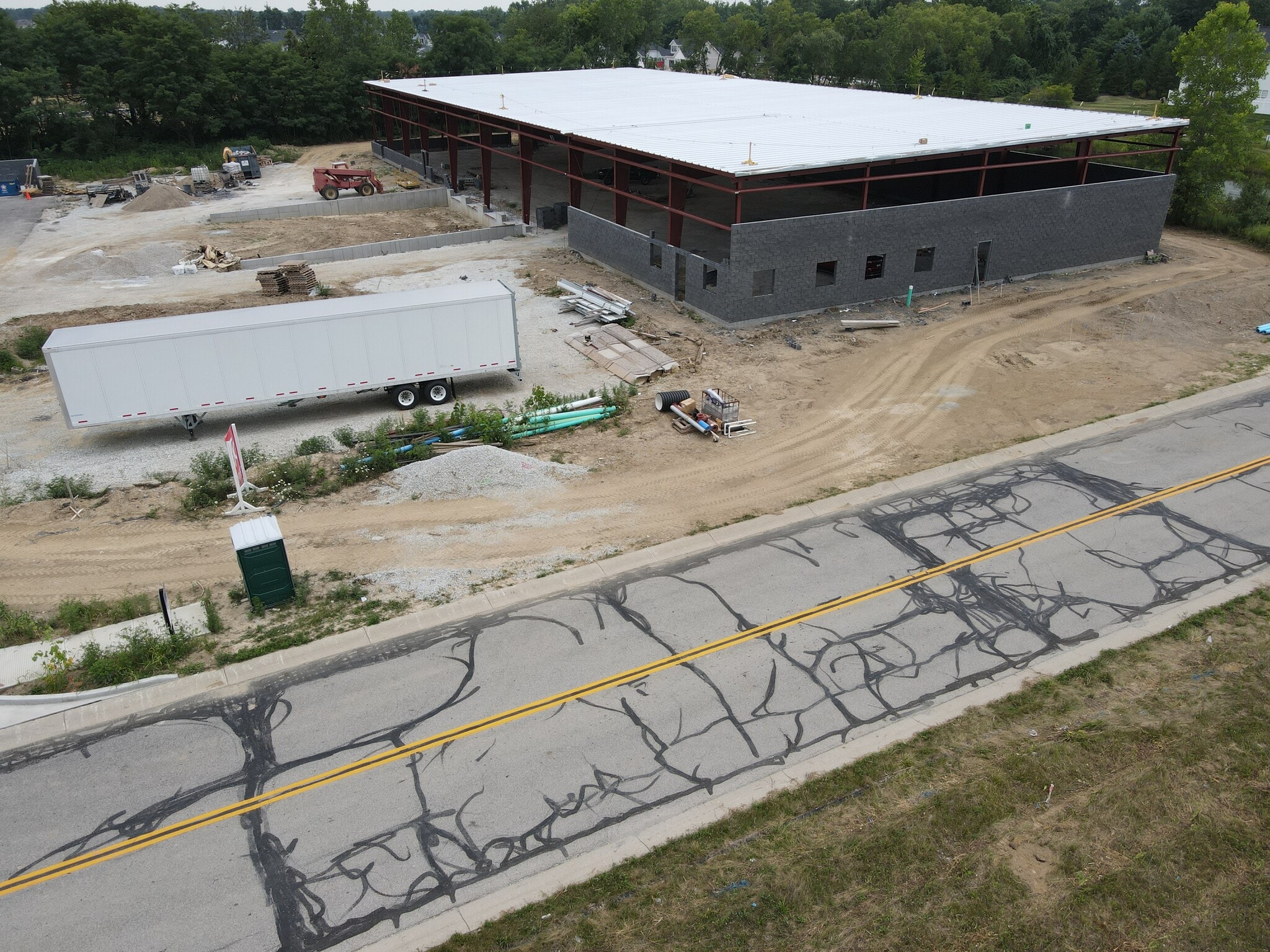16467 Southpark Dr, Westfield, IN for lease Building Photo- Image 1 of 5