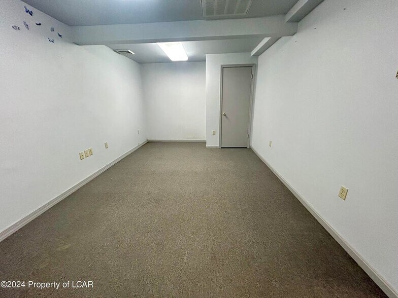 486 S Mountain Blvd, Mountain Top, PA à louer - Photo intérieure - Image 2 de 6