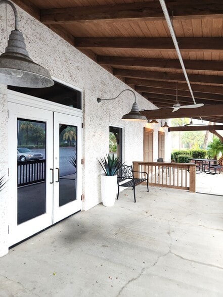 153 Venture Dr, Brunswick, GA for sale - Building Photo - Image 3 of 16