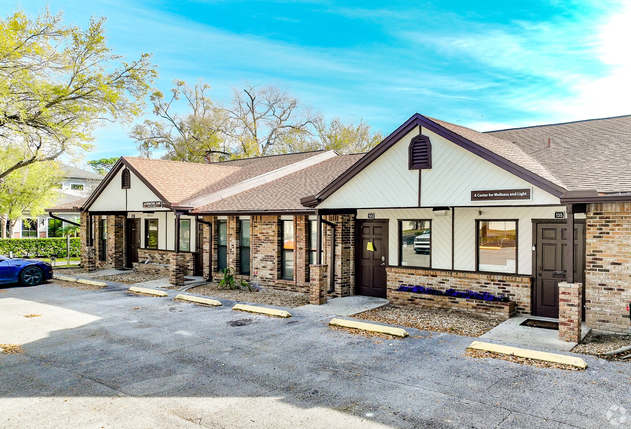 421 Montgomery Rd, Altamonte Springs, FL for sale Building Photo- Image 1 of 13