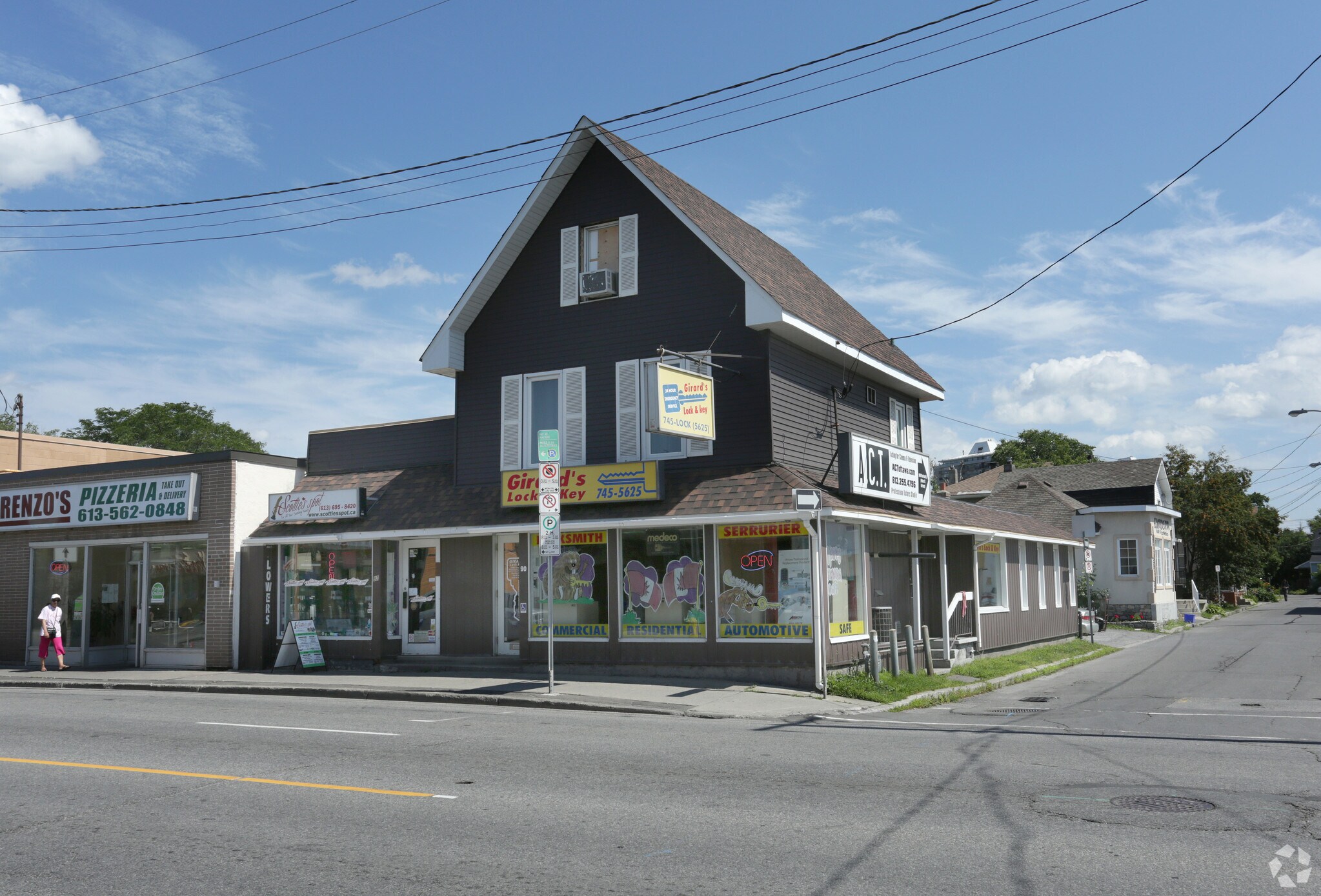 90-92 Montreal Rd, Ottawa, ON à vendre Photo principale- Image 1 de 1