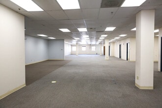 626 Minnesota Ave, Kansas City, KS for lease Interior Photo- Image 2 of 13