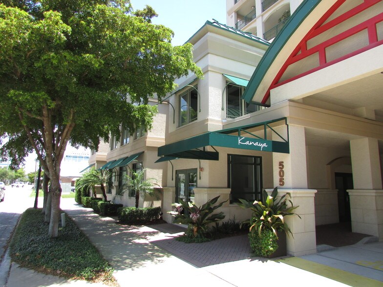 505 S Orange Ave, Sarasota, FL à vendre - Photo du bâtiment - Image 1 de 26