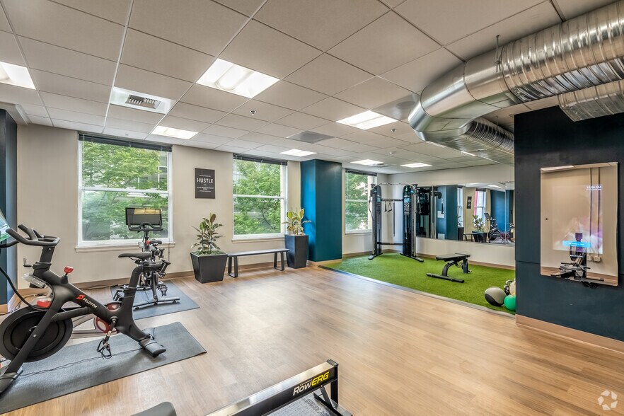 509 Olive Way, Seattle, WA for lease - Interior Photo - Image 3 of 5