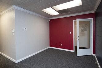 1207 13th St, Modesto, CA for lease Interior Photo- Image 1 of 7