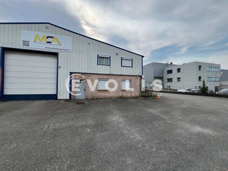 Flex in Meyzieu for lease - Building Photo - Image 3 of 25