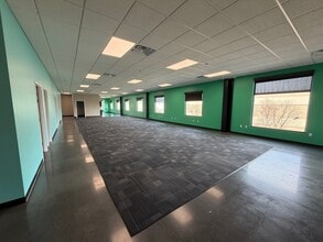 2701 SE J St, Bentonville, AR for lease Interior Photo- Image 1 of 7