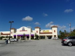 5020 S Cleveland Ave, Fort Myers, FL à louer - Photo du bâtiment - Image 2 de 8