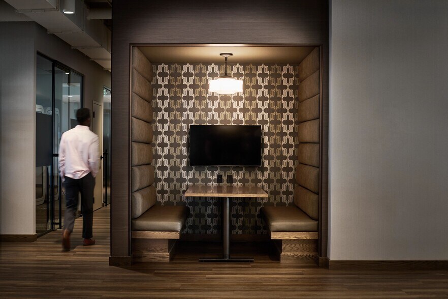 100 Somerset Corporate Blvd, Bridgewater, NJ à louer - Photo intérieure - Image 3 de 16