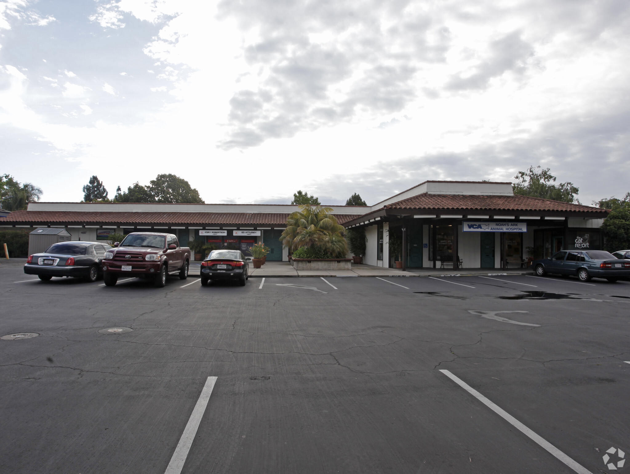 160 N Fairview Ave, Goleta, CA for sale Primary Photo- Image 1 of 1