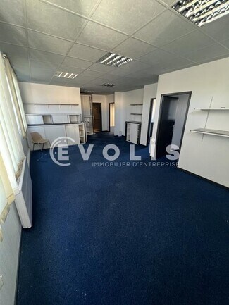 More details for 6 Rue Volta, Alfortville - Office for Lease