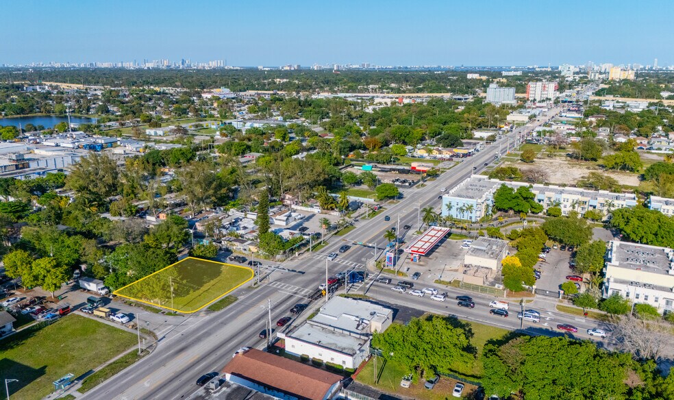 1205 NW 79 St, Miami, FL à vendre - Photo principale - Image 2 de 17