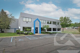 Plus de détails pour 47151 Cartier Ct, Wixom, MI - Industriel à vendre