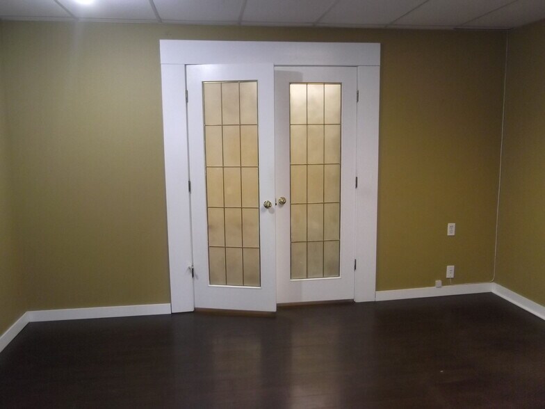 33 Blackfoot Rd, Sherwood Park, AB à louer - Photo intérieure - Image 3 de 5