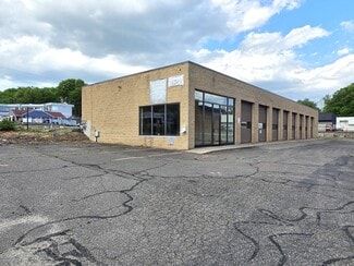More details for 771 Lakewood Rd, Waterbury, CT - Retail for Sale
