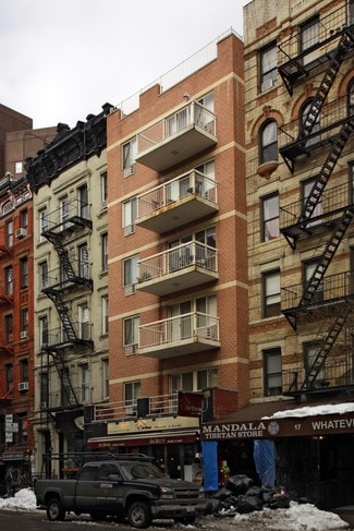 Plus de détails pour 15 St. Marks Pl, New York, NY - Multi-résidentiel à vendre