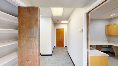 1535 Lake Cook Rd, Northbrook, IL for lease Interior Photo- Image 1 of 19