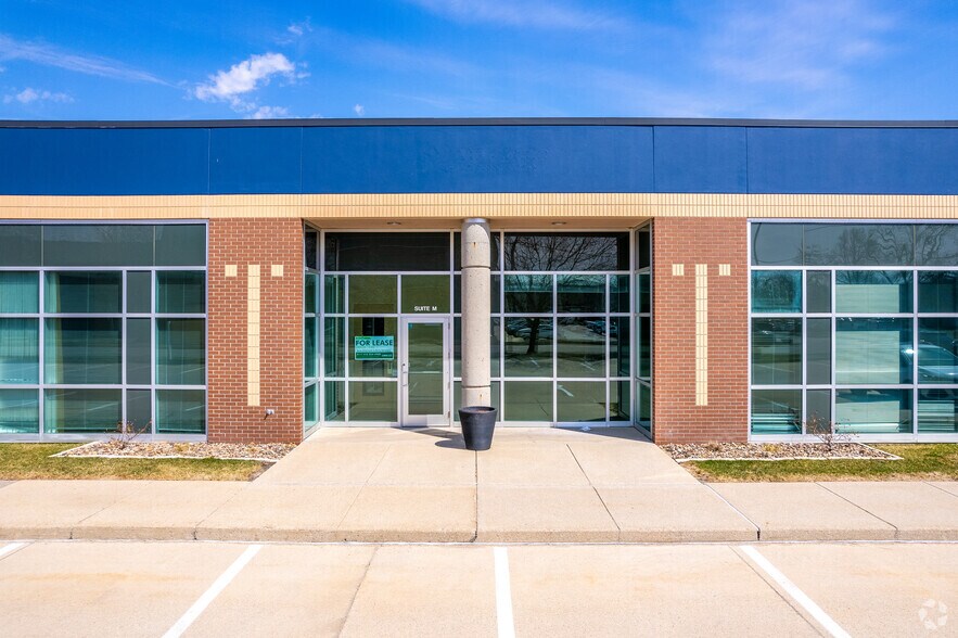 501 SW 7th St, Des Moines, IA à vendre - Photo du bâtiment - Image 3 de 8