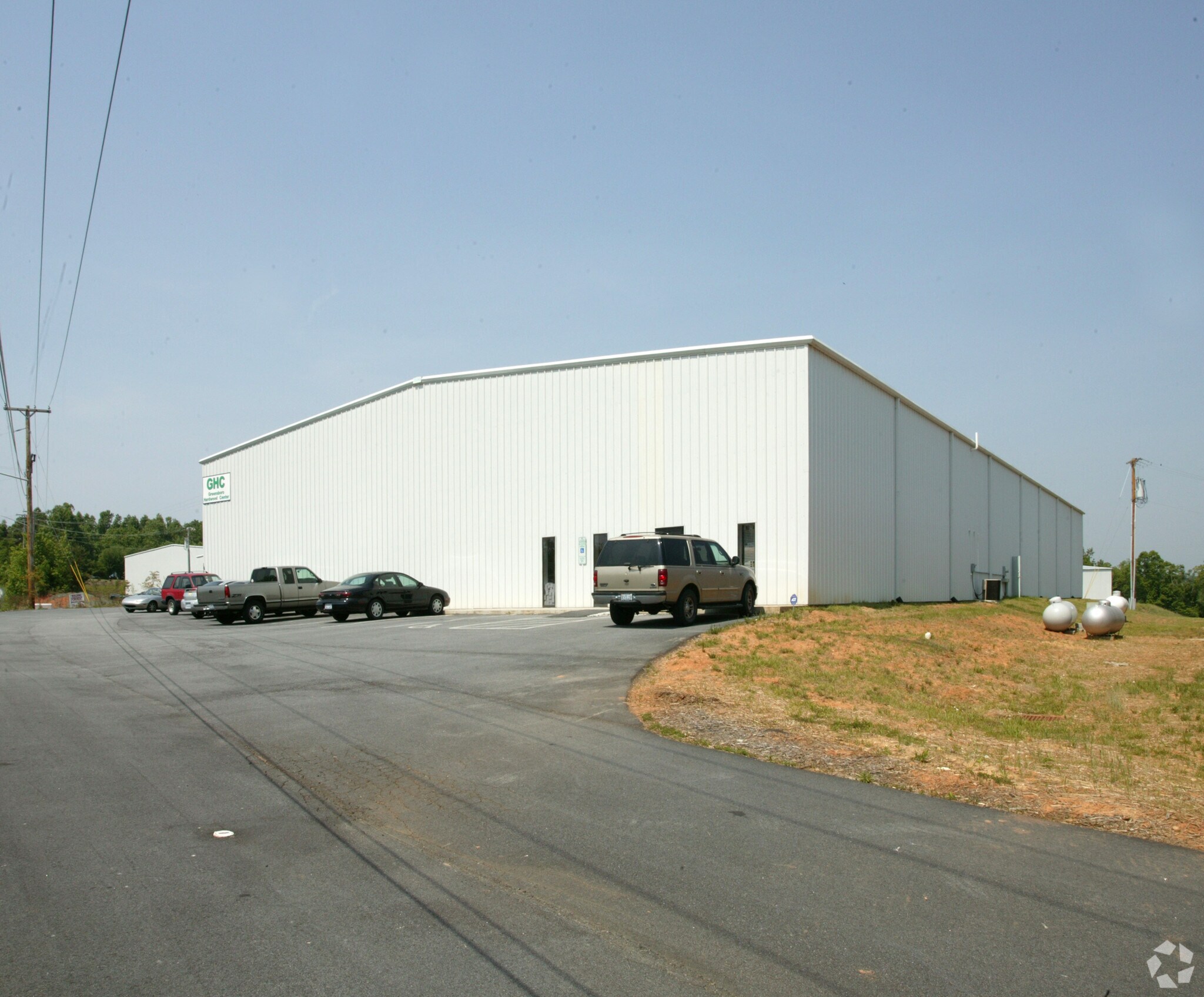1819 Baker Rd, High Point, NC à louer Photo principale- Image 1 de 3