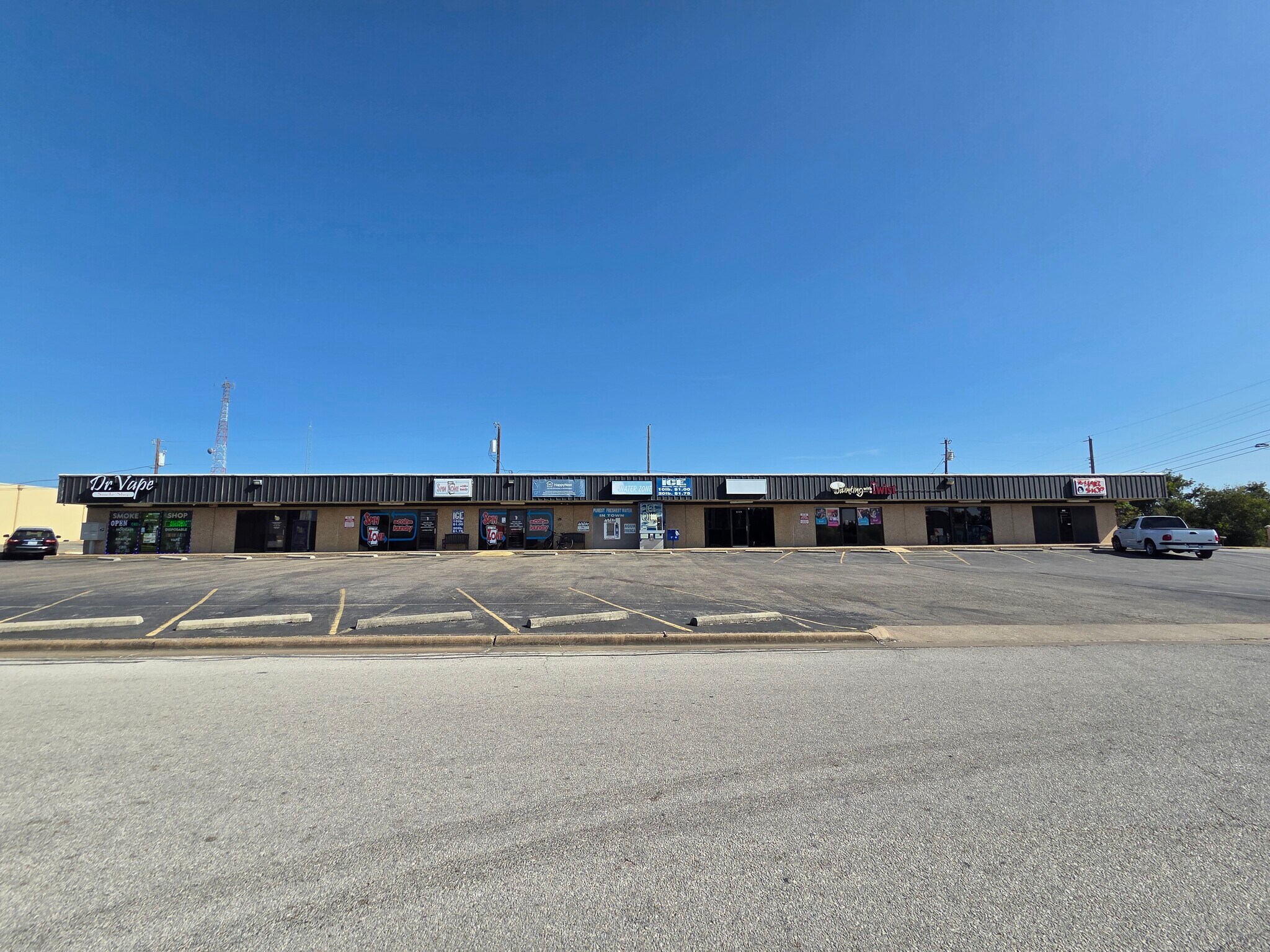 409 Van Dyke Dr, Temple, TX for lease Primary Photo- Image 1 of 4