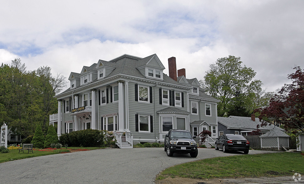 378 S Main St, Haverhill, MA à vendre - Photo principale - Image 1 de 1