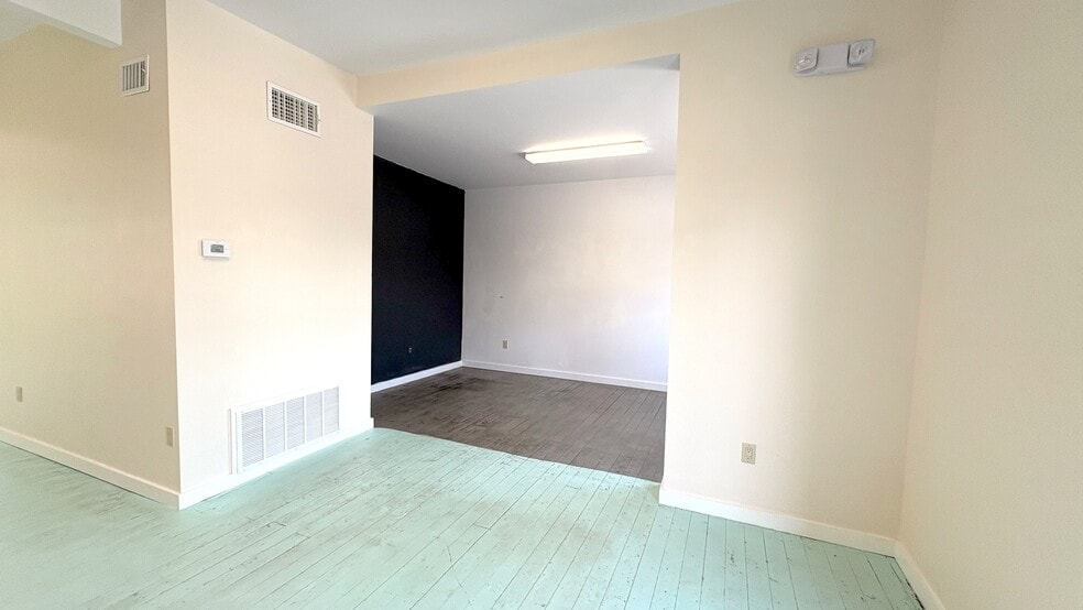 84 Green St, Hudson, NY for lease - Building Photo - Image 3 of 13