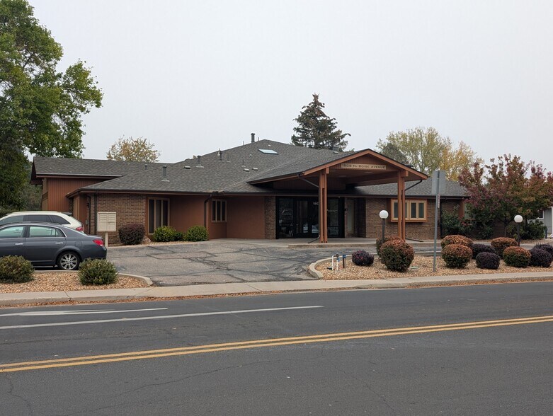 1808 Boise Ave, Loveland, CO à vendre - Photo du bâtiment - Image 3 de 16
