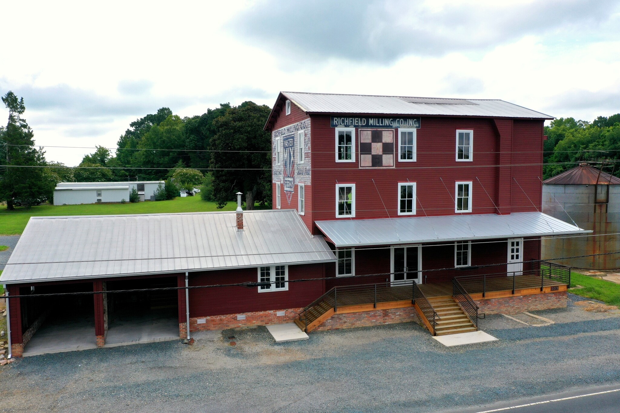 303 Main St, Richfield, NC for lease Building Photo- Image 1 of 17