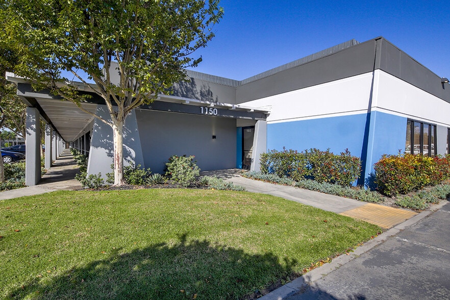 1150-1178 N Knollwood Cir, Anaheim, CA for sale - Primary Photo - Image 1 of 23