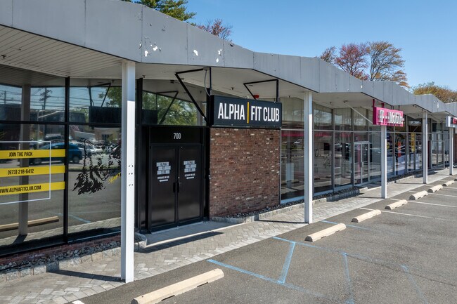 More details for 688-700 Morris Tpke, Short Hills, NJ - Retail for Lease