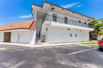 201 N University Dr, Plantation, FL for lease Building Photo- Image 1 of 9