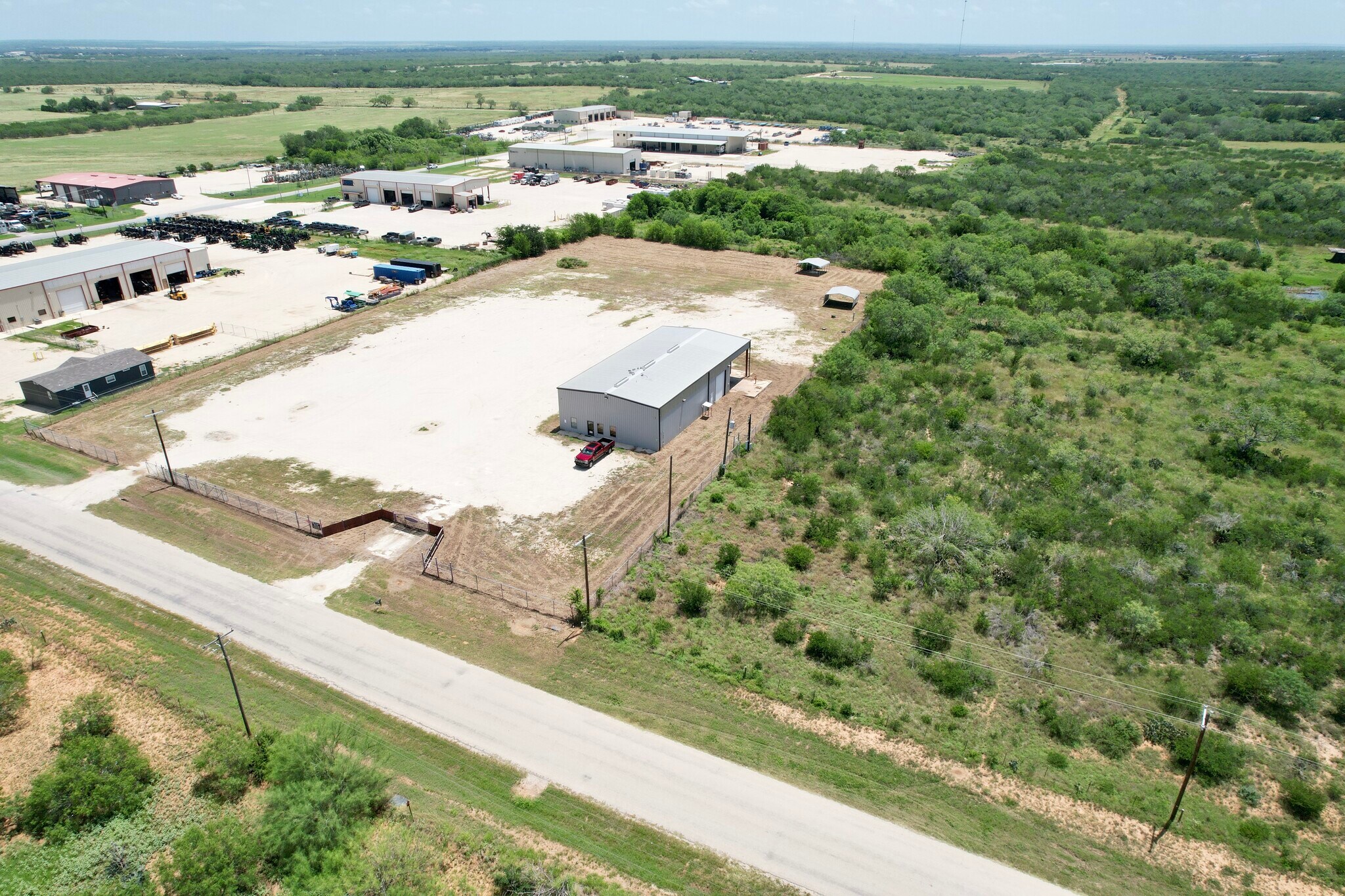 1273 County Road 429, Pleasanton, TX for lease Aerial- Image 1 of 9