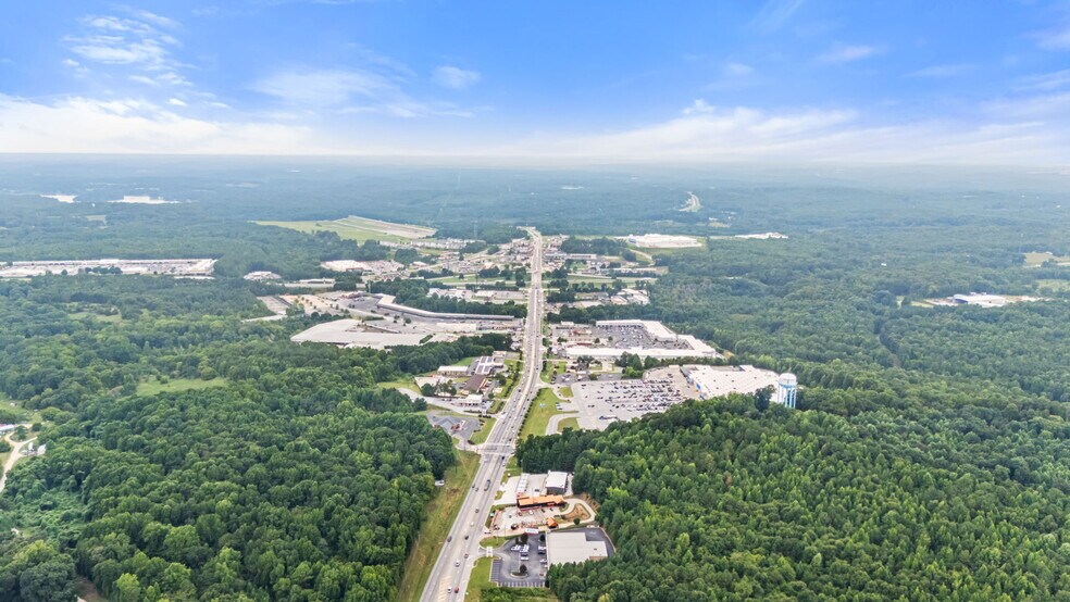 95 Beck Rd, Commerce, GA à vendre - Photo principale - Image 1 de 7