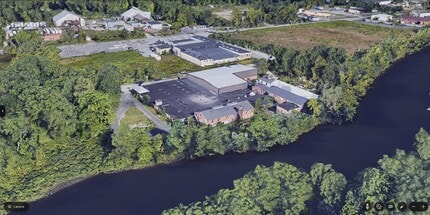 740 W Water St, Taunton, MA - AERIAL  map view