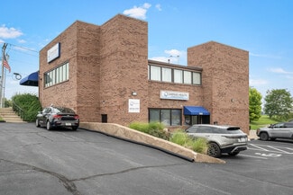 More details for 1985 Bluestone Dr, Saint Charles, MO - Office for Sale