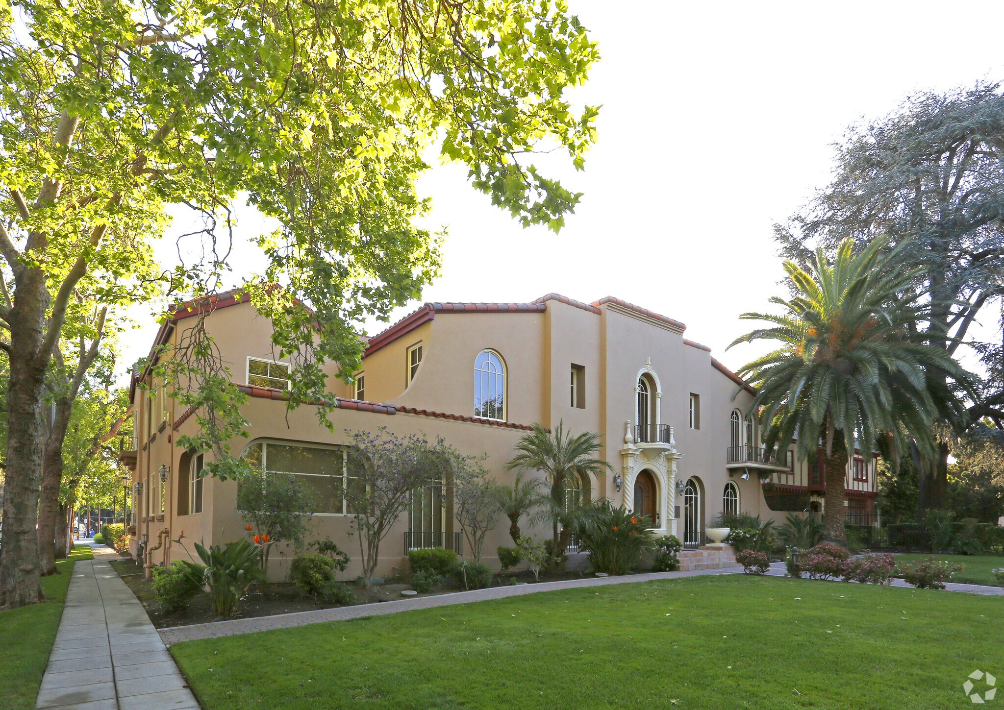 1694 The Alameda, San Jose, CA for lease Primary Photo- Image 1 of 5