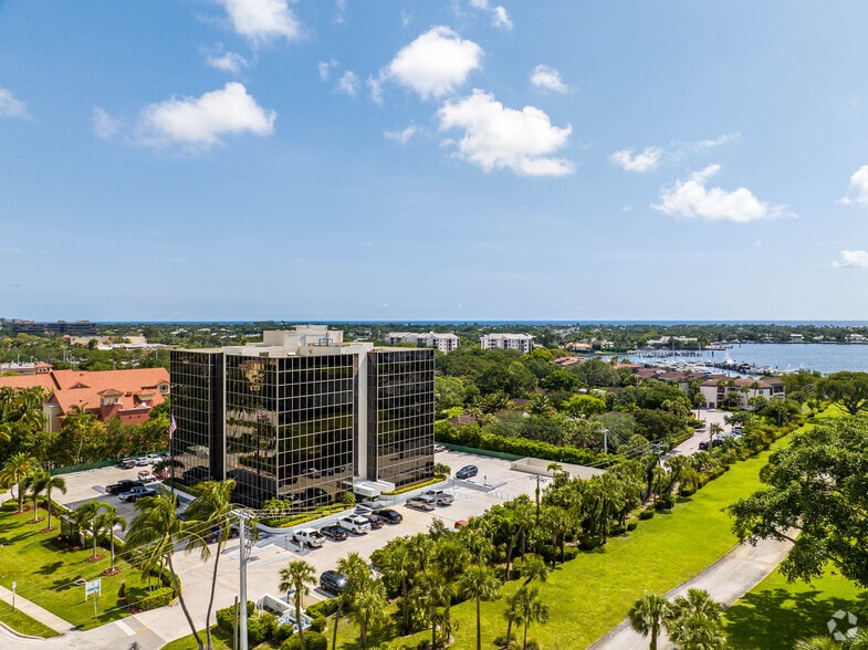 11300 US Highway 1, Palm Beach Gardens, FL for lease - Building Photo - Image 3 of 26
