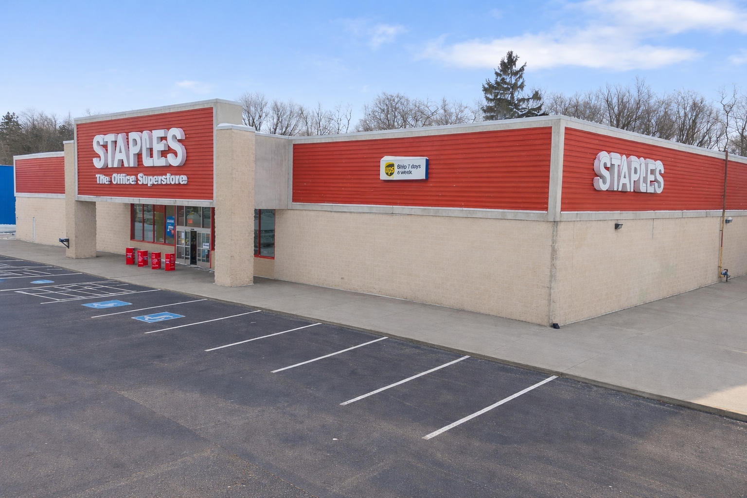 2 Plaza Dr, Auburn, NY for lease Primary Photo- Image 1 of 6