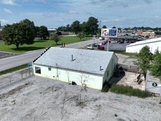 More details for 706 W Broadway St, Monticello, IN - Retail for Lease