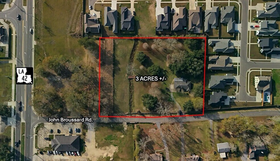 17339 John Broussard Rd, Prairieville, LA for sale - Primary Photo - Image 1 of 2