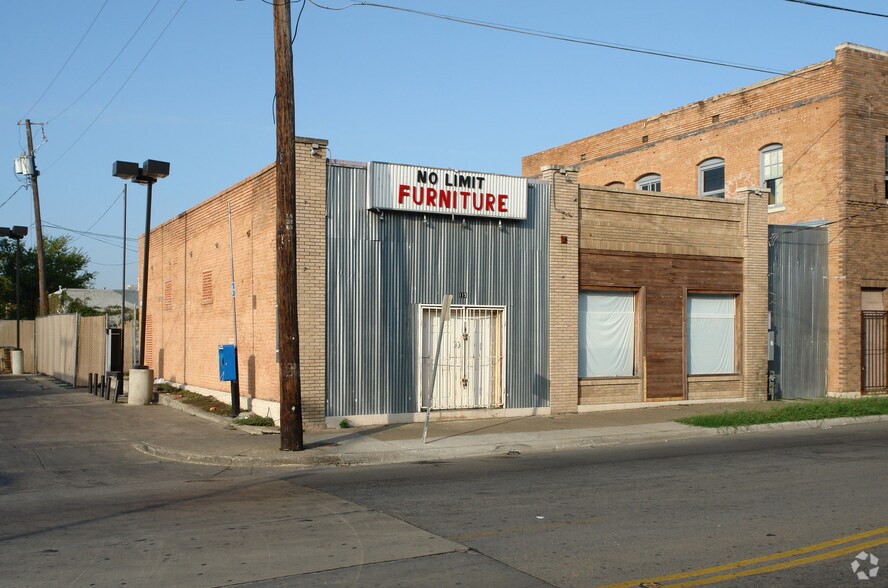 115 N Carroll Ave, Dallas, TX à vendre - Photo du bâtiment - Image 3 de 7