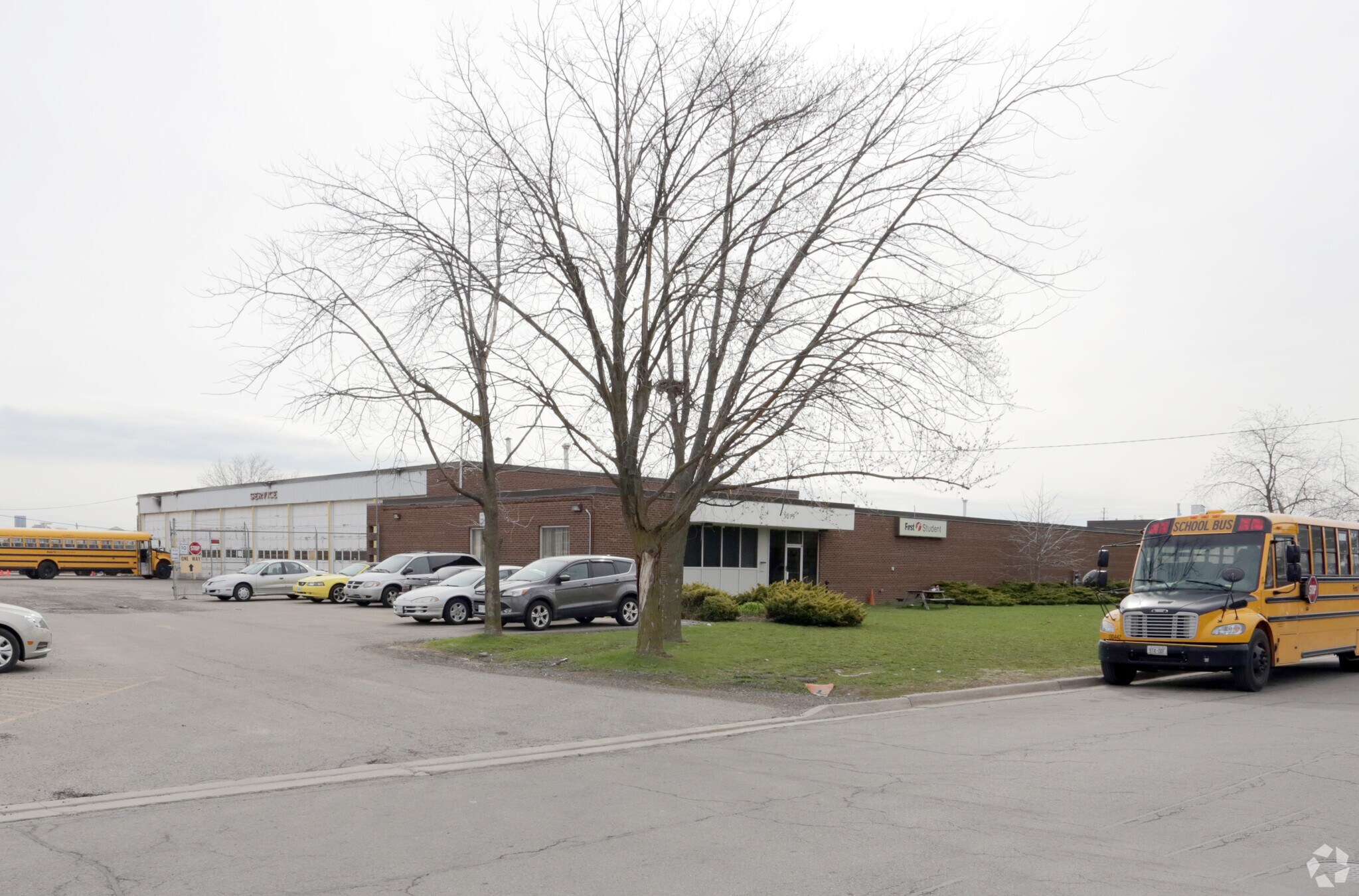 3075 Lenworth Dr, Mississauga, ON à vendre Photo principale- Image 1 de 1