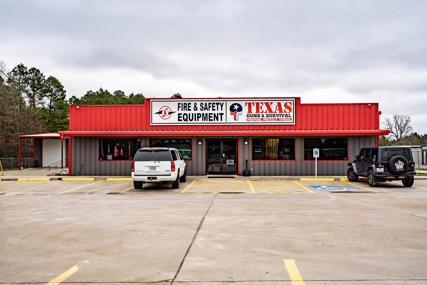 2699 SE Loop, Carthage, TX for sale - Primary Photo - Image 1 of 1