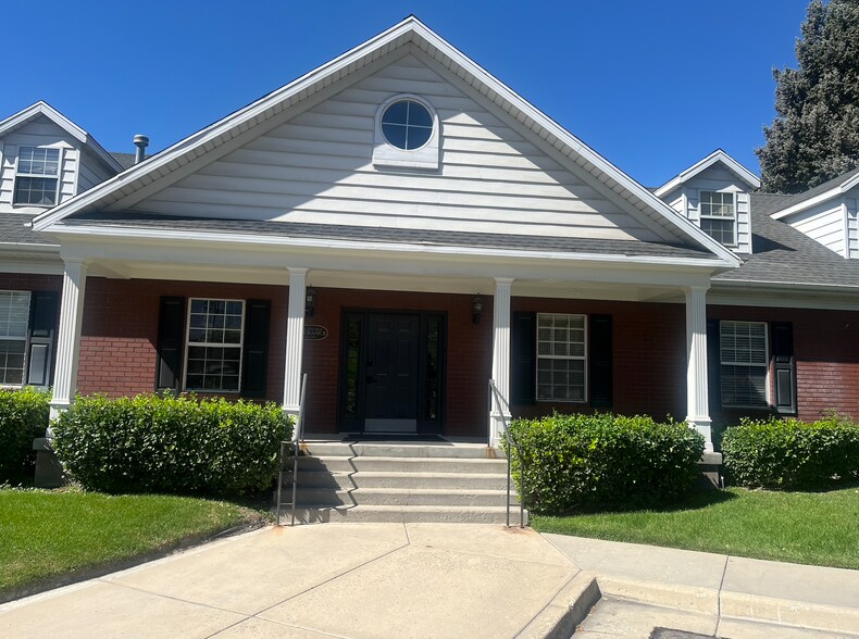 1840 N State St, Provo, UT à louer - Photo du bâtiment - Image 3 de 3