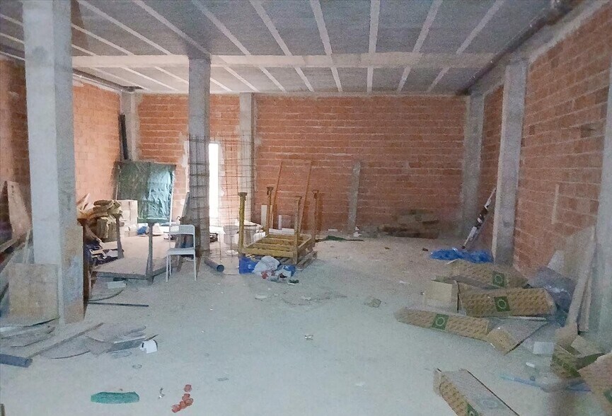 Carrer de la Rosa, 26, Sagunto, Valencia à vendre - Photo du bâtiment - Image 3 de 12