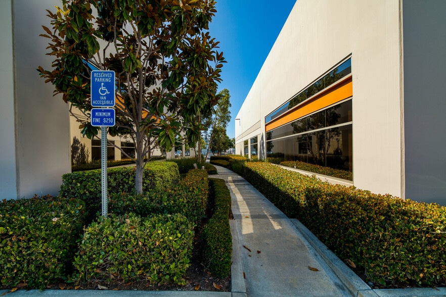 11264 Monarch St, Garden Grove, CA for sale - Building Photo - Image 3 of 43