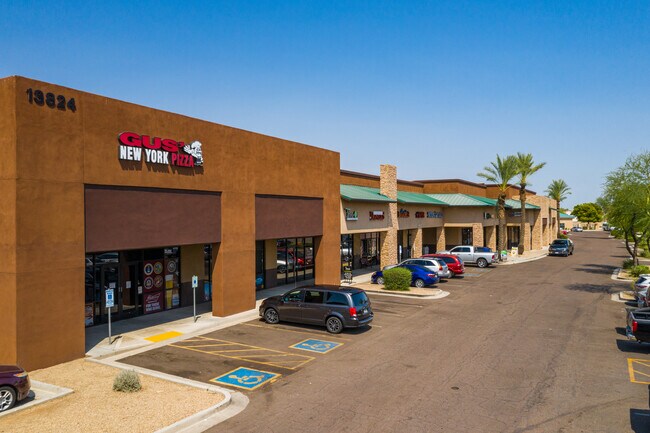 Plus de détails pour N Litchfield Rd, Goodyear, AZ - Commerce de détail à louer