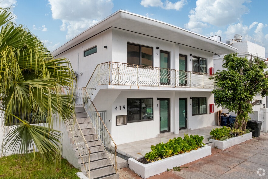7801 Byron Ave, Miami Beach, FL à vendre - Photo du bâtiment - Image 3 de 61