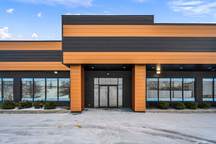 8425 Station St, Mentor, OH à vendre - Photo du bâtiment - Image 3 de 42