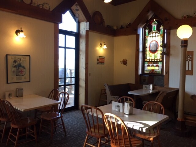 401 E 5th St, Canton, SD à vendre - Photo intérieure - Image 3 de 42